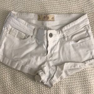 Hollister low-rise shorts